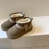 2025 Botas de Neve Infantis de Couro Genuíno Fosco Sapatos de Algodão para Meninas Botas Curtas Sapatos de Inverno para Meninos Sapatos para Bebês e Crianças Inverno Infantil