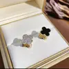 Pendientes de Trébol de Cuatro Hojas Doble Cara para Mujer, Clips para Orejas con Aguja de Plata, Elegantes y Sencillos, Pendientes de Moda, Acrílico Madreperla, Estilo de Nicho de Lujo Ligero