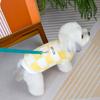 Ropa nueva para mascotas otoño e invierno ropa cálida para cachorro teddy 24 celosía tricolor dos piernas terciopelo ropa para gato al por mayor