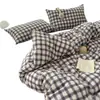 Juego de cuatro piezas de punto de ochos simple tipo A con hilo de peluche, funda de edredón de hilo de peluche, sábana bajera, funda de almohada, juego de tres piezas para dormitorio de estudiantes nuevos 4