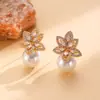 Brincos de Flor de Pérola com Zircônia Microcravejada de Luxo Leve para Mulheres Design de Nicho Brincos com Pino de Prata Modernos Elegantes Brincos de Alta Qualidade