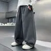 Calça masculina 2026 novo estilo outono, calça longa casual de perna larga para crianças de meia-idade e grandes, estilosa e moderna atacado