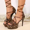 Sandálias de Salto Alto Estilo Stiletto Ultra-Alto Verão Vazadas Sexy Bico Redondo Tiras Estampa de Leopardo Color Block Abertas