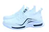 2022 nuevos zapatos de hombre de fabricantes verano nuevos zapatos deportivos transpirables zapatos blancos tejido fly transpirables casuales zapatos de comercio exterior para hombre
