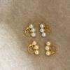 Pendientes Pequeños Elegantes Estilo Celi Francés Tres Perlas Simples Retro Estilo Show Pendientes Ins Mismo Estilo