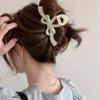 Presilha de Cabelo com Laço para Mulheres 2026 Novo Estilo Elegante Presilha de Tubarão Pente Grande para Penteados de Coque Toque de Luxo Presilha de Cabelo para a Parte de Trás da Cabeça