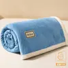 Manta de terciopelo de leche invierno terciopelo coral dormitorio estudiantil manta pequeña oficina siesta sofá cubierta de manta para cama