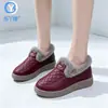 Sapatos de Algodão Femininos Atacado Transfronteiriço, Botas de Algodão Femininas Casuais Antiderrapantes, Sapatos Quentes Impermeáveis de Couro com Forro de Lã de Inverno para Mães de Meia-Idade e Idosas