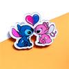 Broche de dibujos animados lindo de Stitch, insignia acrílica, pin, parche DIY para teléfono móvil, bolsa, accesorios de ropa en stock
