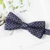 Accesorios para Traje Formal de Negocios para Hombre Set de Tres Piezas Corbata Pajarita Pañuelo de Bolsillo Rojo con Puntos de Polka Atado a Mano En Stock Venta al por Mayor