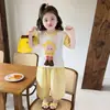 Conjunto de Verano 2026 Estilo Nuevo Niños Holgado Manga Corta Estampado de Estrellas Moda 3D Ajuste Delgado Moderno Conjunto para Niños