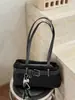 Bolso cruzado de axila con hebilla de cinturón retro para mujer, nuevo modelo 2026, bolso de hombro casual de gran capacidad, bolso de mano