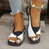 Sandalias de verano de tira trasera de moda para mujer, estilo romano 2025, suela plana, estilo coreano, elásticas, punta cuadrada nueva, para uso en exteriores