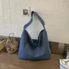 Bolso de Lona y Mezclilla Casual y de Moda Estilo Coreano de Gran Capacidad, Versátil para el Uso Diario y para Ir al Trabajo