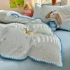 Nuevo Conjunto de Cuatro Piezas de Hilo Bouclé de Alta Calidad Clase A con Borde de Concha 2026 (Más Vendido en Xiaohongshu)