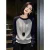 Otoño 2026 Nueva Moda Holgado Reductor de Edad Top Talla Grande Versátil Bloque de Color Cuello Redondo Manga Larga Jersey de Punto Mujer