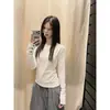 Camiseta de manga larga para mujer, camiseta base de otoño para llevar debajo, diseño de botones, top casual ajustado