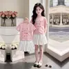Vestido corto de manga corta con estampado de letras para niños mayores, dulce y lindo con falda floral, conjunto casual de dos piezas de verano para niñas