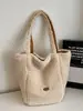 Bolsa Feminina de Caxemira Estilo Retro Coreano 2025 Nova Bolsa de Ombro Tote para Outono e Inverno Bolsa Transversal Grande Capacidade para o Dia a Dia
