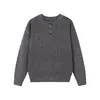 Suéter Jianheng estilo americano con cuello Henry para hombre, casual y sofisticado, top de otoño e invierno, jersey de cuello redondo, tejido texturizado