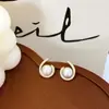 Brincos com um Toque de Luxo Leve e de Alta Qualidade, Brincos de Pérola Natural com Pino de Prata 925, Design em Forma de U Microcravejado, Clássico e Versátil