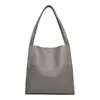 Bolsa Feminina Popular de Couro Macio Transfronteiriça 2026 Novo Estilo Bolsa Tote Fashion Versátil Grande Capacidade Bolsa de Mão Bolsa de Ombro para Mulheres