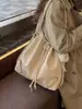 Elegante Bolso para el Trabajo para Mujer, Nuevo Modelo Verano 2026, Bolso de Hombro de Gran Capacidad, Mochila Ligera de Viaje