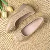 Sandalias de Verano para Mamá, de Cuero Genuino Suave, con Tacón Grueso, Diseño Calado de Grulla Blanca, Súper Suaves, de Alto Valor, Talla Grande