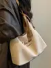 Bolsa de lona de alta moda estilo coreano, novo modelo de verão 2026, bolsa tote moderna e requintada para trabalho e deslocamento, bolsa de ombro