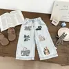 Conjunto de Camisetas de Primavera para Bebé Estilo Coreano 2026 Nueva Elegante Camisa Base Rayada para Niños Jeans Versátiles de Dibujos Animados