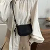 Bolsos de Mujer de Moda de Este Año 2026 Nuevo Diseño de Nicho Bolsos de Hombro Frescos y Elegantes Bolsos Cruzados Dulces y Modernos