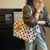 Bolsa Tote Feminina Estilo Coreano Retrô de Bolinhas Grande Capacidade Versátil de Ombro e Mão para Escola Trabalho Compras
