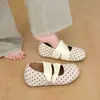 Sapatos de Salto Baixo Mary Jane Casuais Versáteis Populares na França Bolinhas Aumento de Altura Sapatos Birkenstock Femininos Outono 2026 Novo Sola Grossa Sola Macia