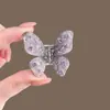 Presilha de Garra Pequena Borboleta de Cristal Totalmente Diamantada Versátil Super Fada Nova Presilha de Garra para Cabelo Meio Preso na Parte de Trás da Cabeça com Sensação de Alto Padrão