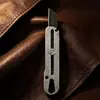 Cuchillo de arte de acero inoxidable engrosado de alta resistencia, cortador de papel súper afilado, cuchillo para empapelar, cuchillo para empapelar, cuchillo de arte multifuncional