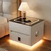 Mesita de noche inteligente para dormitorio del hogar, nuevo modelo 2026, lujo ligero con sensación de alta gama, gabinete popular de madera maciza con carga inalámbrica para dormitorio principal