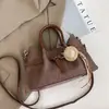 Shuai Mijia 2026 Verão Nova Moda Retro Bolsa de Balde Bolsa de Mão de Nicho Tendência Elegante Bolsa Transversal para o Dia a Dia