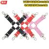 Productos para adultos hebilla cruzada sexy cuero hebilla de conexión trasera accesorios de juguete alternativos cruz fabricantes mayoreo