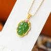 Rama dorada hoja de jade chapada plata S925 imitación jade Hetian jade verde espinaca colgante de hoja estilo antiguo oro retro artículo elegante