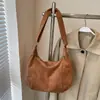 Moda Verão 2025 Simples Bolsa Tote Formato Dumpling para Mulheres Casual Grande Capacidade Elegante Fashionável Bolsa de Ombro Único Transversal