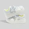 Zapatillas de suela gruesa Bell 2026 Nueva Primavera para Mujer, con Cordones, Casual, Versátiles, de Moda, Lindos, para Estudiantes, Zapatos Blancos 3207