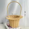 Nuevo producto tejido de ratán sintético sombrero francés cesta de flores ramo fresco arreglo floral regalo creativo hecho a mano cesta de flores al por mayor