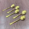 Colher Redonda de Aço Inoxidável Colher de Concha Banhada a Ouro Colher Retrô Colher para Uso Doméstico Restaurante Hotel Colher para Sobremesa