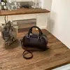 Nova Bolsa Pequena Rosa 2026 para Mulheres, Bolsa de Mão Fofa Estilo Coreano, Bolsa de Ombro Transversal, Fashion e Versátil com Pingente em Forma de Coração