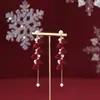 Pendientes de árbol de Navidad con nieve pendientes de copo de nieve dulces y lindos Navidad 2025 Año Nuevo pendientes rojos otoño e invierno para regalar a novias