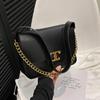 Bolsa de ombro feminina texturizada de comércio exterior, moda simples, com corrente, primavera e verão, nova bolsa retrô de axila, coreana
