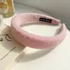 Faixa de Cabeça com Coroa Alta para Mulheres, Novo Estilo com Toque de Luxo, Faixa de Cabelo Larga Versátil para Sair, Acessório de Cabelo para Lavar o Rosto