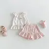 Dianxi Conjunto de Duas Peças Verão Novo Chegada Roupa Casual para Bebê Menina com Coleira de Boneco 3D de Bolinhas Desenho Animado