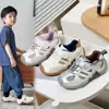 Zapatillas de Entrenamiento Nuevas para Niños Primavera y Otoño, Malla Transpirable con Velcro, Zapatos Deportivos para Niños y Niñas, Suela Suave
