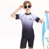 Conjunto Personalizable de Traje de Baño 2026 para Niños, Manga Larga y Shorts, Secado Rápido, con Opción de Estampado de Logo